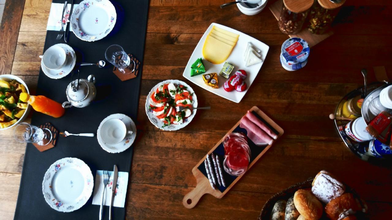 デンデルモンデ Domus Portus Bed & Breakfast エクステリア 写真