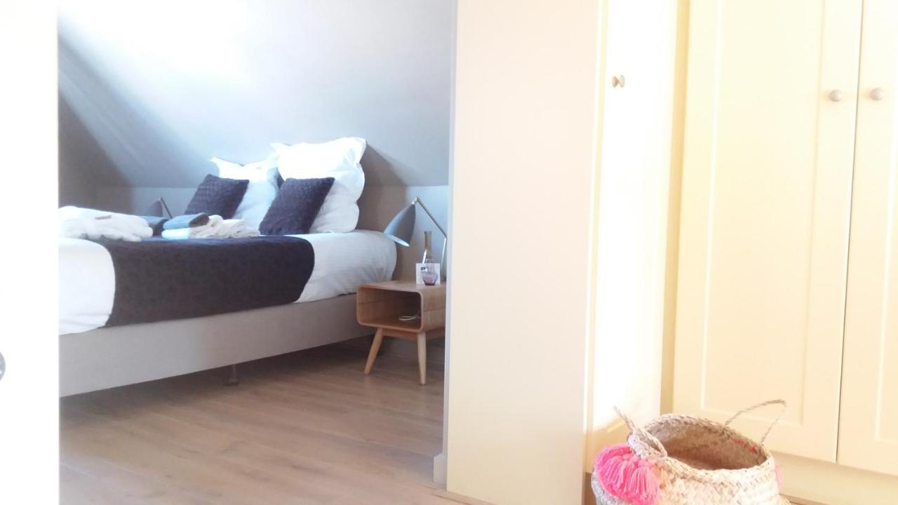 デンデルモンデ Domus Portus Bed & Breakfast エクステリア 写真